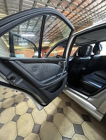 продам 104 двигатель: Mercedes-Benz E-Class: 2002 г., 4.3 л, Бензин, Седан — 5