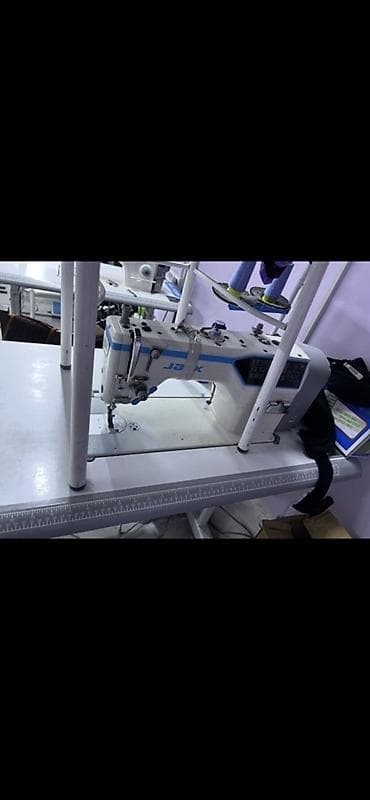 из шерсти: Продажа бизнеса Швейный бизнес, Вместе с: Оборудование и мебель — 5