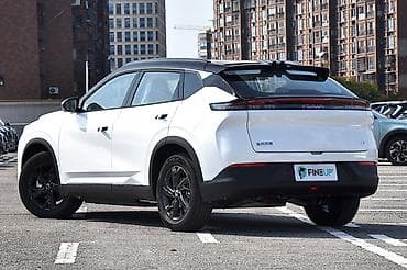 byd han ev: Dongfeng : 2026 г., Электромобиль, Кроссовер — 3
