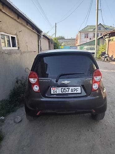 спаре: Chevrolet Spark: 2014 г., 1 л, Автомат, Газ, Хэтчбэк — 3