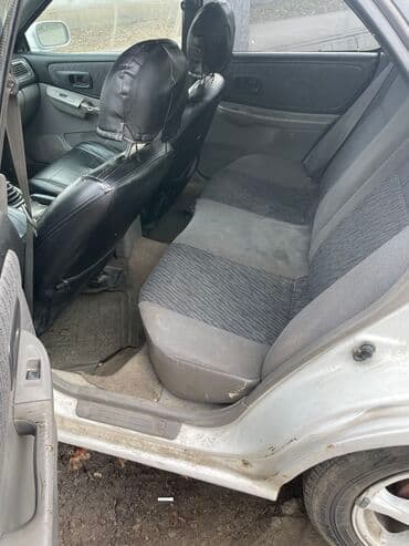 impreza gc: Subaru Impreza: 1999 г., 2 л, Механика, Бензин, Седан — 8