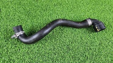 блок предохранителей: Патрубок 6421 6 918 912 Е53 х5 дорест . М62 V8. Год 2001. В — 2