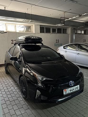 outback 2017: Toyota Prius: 2017 г., 1.8 л, Вариатор, Гибрид, Хэтчбэк — 6