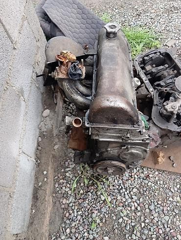 стартер мазда 626: Двигатель карбюраторный, рядный 4-цилиндровый (чугунный блок) — 1