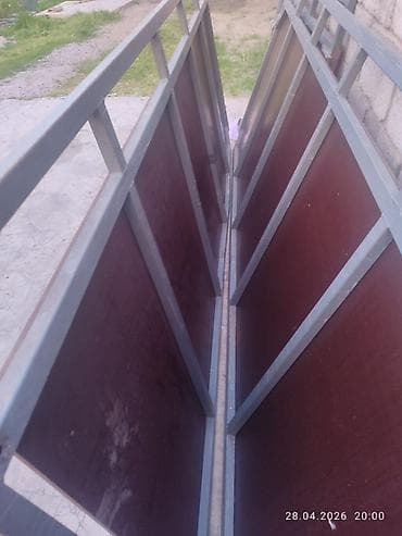 набор инструментов: Срочно продам нашивку на гигант Мерседес длина 3.20 с бортом 814 — 3