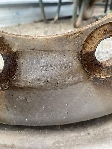 5: Железные Диски R 22,5 1 шт, отверстий - 8 — 2