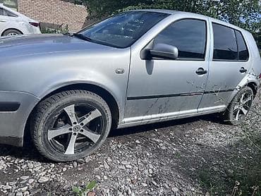полик 5 д: Volkswagen Golf: 2003 г., 1.6 л, Автомат, Бензин, Хэтчбэк — 3