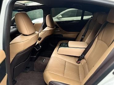 Lexus: Lexus ES: 2019 г., 2.5 л, Автомат, Гибрид, Седан — 6