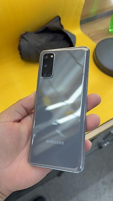 Техника и электроника: Samsung Galaxy S20, Б/у, 128 ГБ, 2 SIM — 4