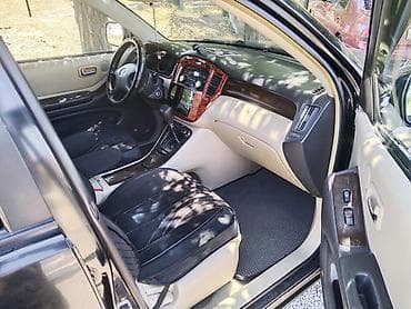 dodge challanger: Toyota Highlander: 2003 г., 0.3 л, Автомат, Бензин, Кроссовер — 10