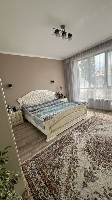 продаю дом бишкек: Дом, 220 м², 6 комнат, Собственник — 11