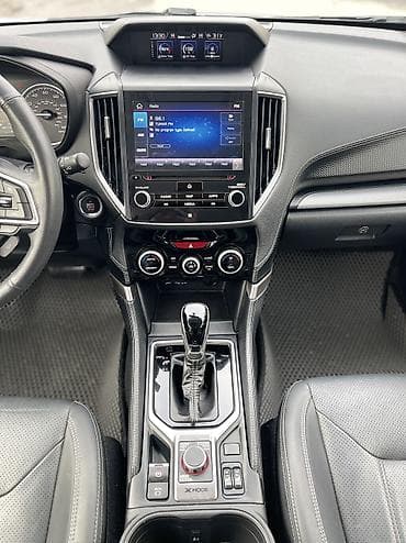 mini cuper: Subaru Forester: 2019 г., Бензин, Кроссовер — 8