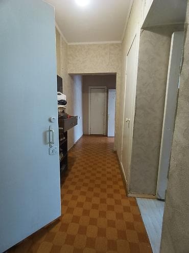 2ком квартира сдаю: 2 комнаты — 7