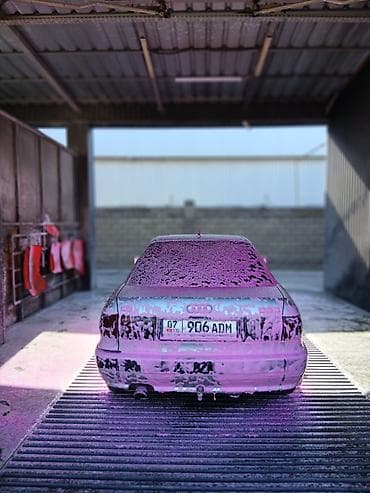 mini v: Audi 80: 1993 г., 2 л, Механика, Бензин, Седан — 1
