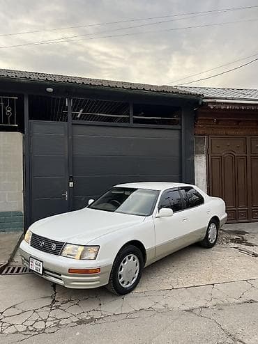 Lexus LS: 1996 г., 4 л, Автомат, Бензин, Седан