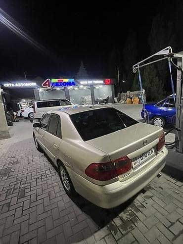 Mazda 626: 2001 г., Механика, Седан — 3