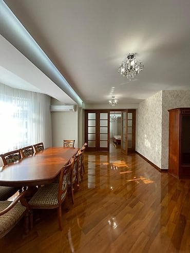 азиаты: 4 комнаты, 250 м², Элитка, 9 этаж, Дизайнерский ремонт — 10