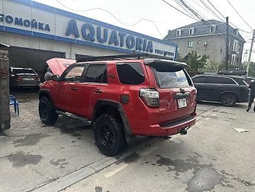 tayota 4 runner: Toyota 4Runner: 2017 г., 4 л, Автомат, Бензин, Внедорожник — 3