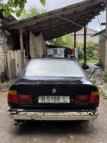 audi c4 a6: BMW 5 series: 1989 г., 2.5 л, Механика, Бензин — 4
