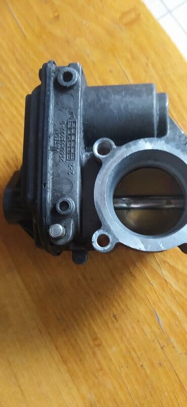 focus: Ford focus c-max дроссельная заслонка 1.6 2005 год — 2