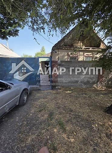 Дом в Кара-Балте, ул. Панфилова Продаётся тёплый, уютный 3-комнатный
