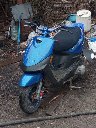 бензиновой скутер: Тип скутера Yamaha, 150 куб. см, Бензин, Б/у — 2