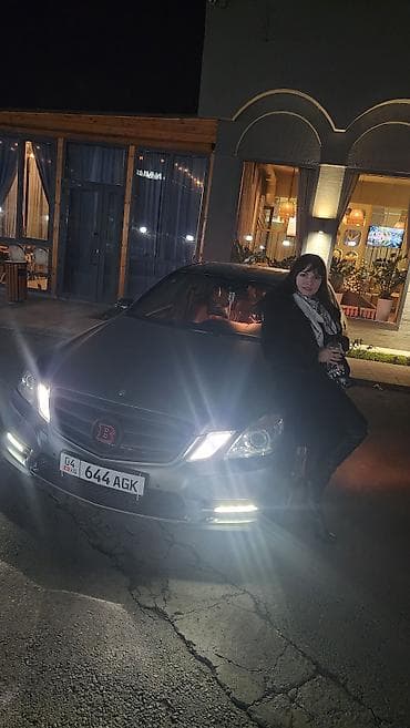 головка мерседес: Mercedes-Benz E-Class: 2010 г., 3.5 л, Автомат, Бензин, Седан — 7