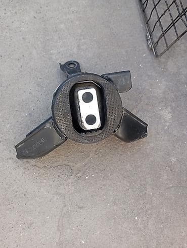 moning: Подушка мотора Nissan — 3