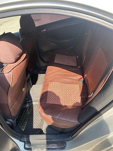 Транспорт: Toyota Avensis: 2004 г., 2 л, Автомат, Бензин, Седан — 5