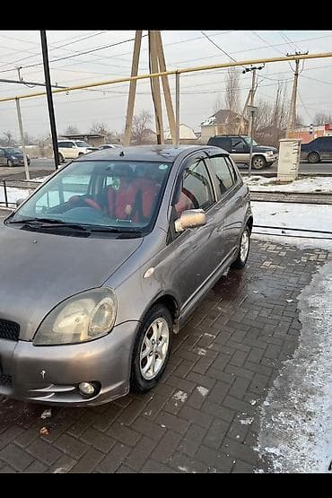 corolla spacio: Toyota Vitz: 2000 г., 1.3 л, Автомат, Бензин, Хэтчбэк — 5