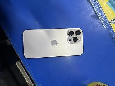 Apple iPhone: IPhone 16 Pro Max, Новый, 256 ГБ, Alpine Green, Зарядное устройство, Защитное стекло, Чехол — 1