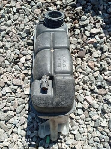 Расширительный бачок 210 бочок расширительный