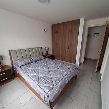 Батирлер: 1 бөлмө, Душ кабинасы, Жаздык, жууркан-төшөк каптары, Кондиционер — 1