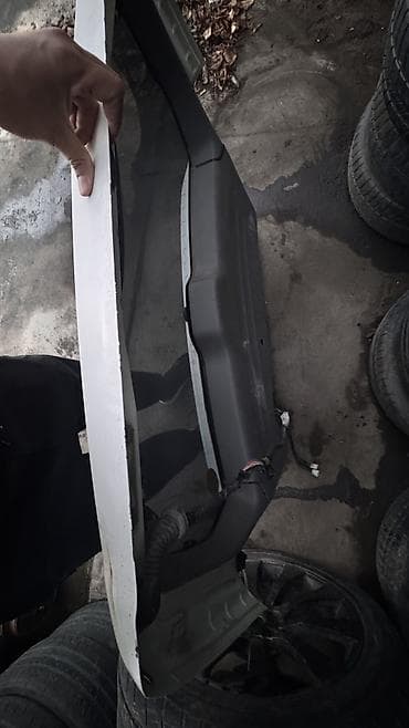 запчасти на опель вектра с: Крышка багажника Subaru, 2002 г., Б/у, Оригинал — 2