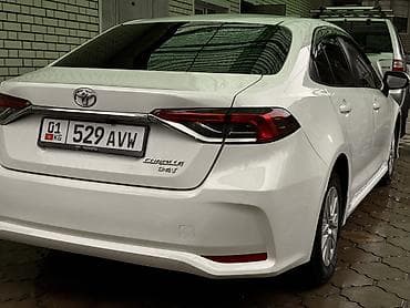 coroll: Toyota Corolla: 2020 г., 1.2 л, Бензин, Седан — 4