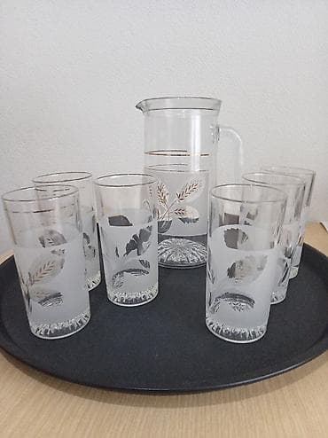 Идиш-аяк: Продаю стаканы разного вида. Шесть стаканов и кувшин ёмкостью 1,2 — 2