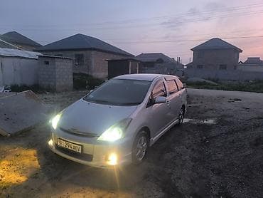 продается машина: Toyota WISH: 2003 г., Автомат, Бензин, Минивэн — 2