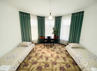 снять частный дом с последующим выкупом: 250 м², 6 комнат, Парковка, Видеонаблюдение, Евроремонт — 1