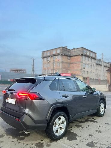 кондиционео: Toyota RAV4: 2019 г., 2.5 л, Типтроник, Бензин, Кроссовер — 5