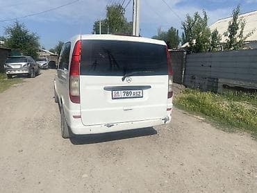 Унаа: Mercedes-Benz Vito: 2004 г., 2.2 л, Кол менен иштөөчү, Дизель, Вэн/Минивэн — 3