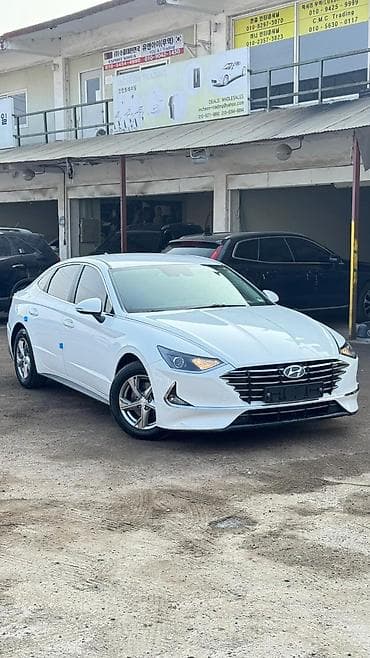 белый byd e5: Hyundai Sonata: 2019 г., 2 л, Автомат, Газ, Седан — 1