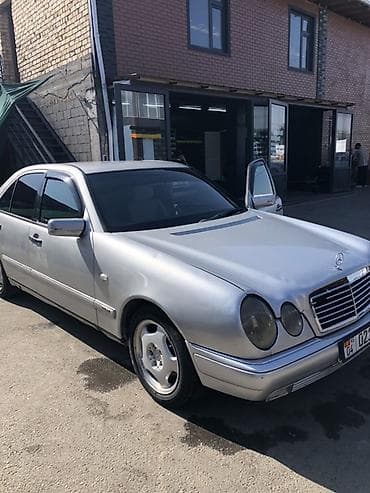машина мерс с: Mercedes-Benz E-Class: 1996 г., 3.2 л, Механика, Газ, Седан — 8