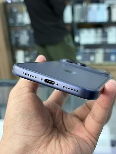 iphone 13 pro max osh: IPhone 17 Pro Max, Синий — 2