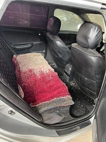 avante hyundai: Toyota Avensis: 2001 г., 1.8 л, Механика, Бензин, Универсал — 4