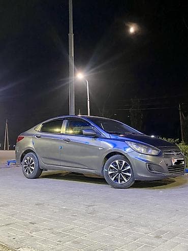 Hyundai Solaris: 2014 г., Автомат, Бензин, Седан at lalafo.kg Hyundai Solaris: 2014 г., Автомат, Бензин, Седан