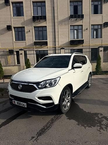 Продажа авто: Ssangyong Rexton: 2019 г., 2.2 л, Автомат, Дизель, Внедорожник — 2