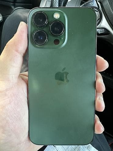 IPhone 13 Pro, Б/у, 128 ГБ, Alpine Green, Зарядное устройство, Защитное стекло, Кабель, 75 %