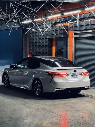 машина россия: Toyota Camry: 2018 г., 2.5 л, Автоматические, Гибрид, Седан — 6