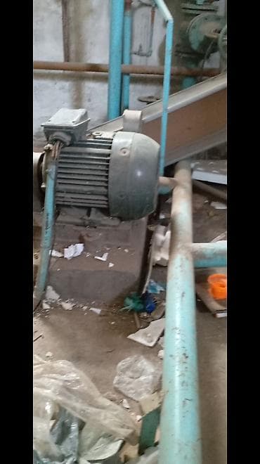 крокодил насос: Электродвигатель, Трехфазные, Мощность: Другая мощность, Обороты: 3000 об/мин — 1