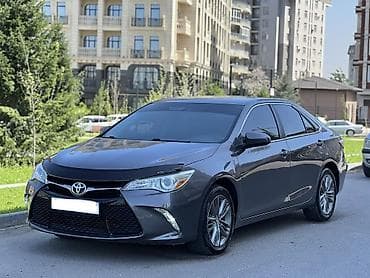 Toyota Camry: 2017 г., 2.5 л, Автомат, Бензин